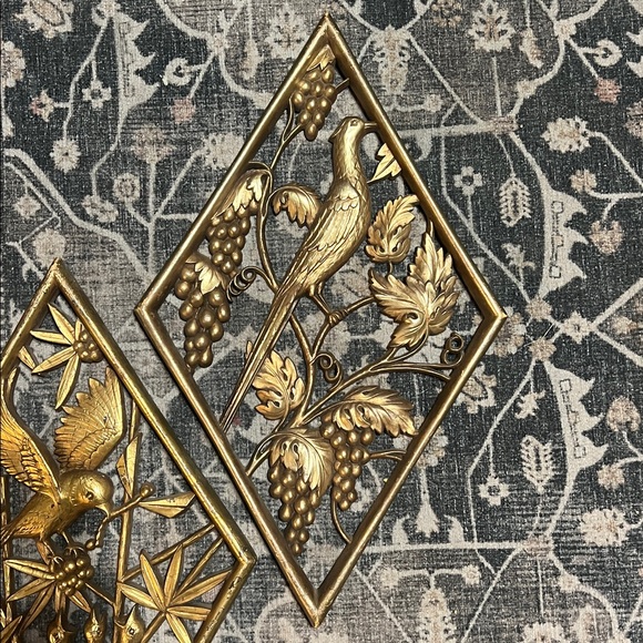 Vintage gold bird wall decor - Picture 3 of 6